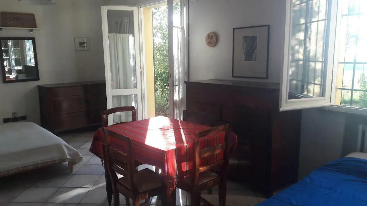 La Casa Del Cammino E Della Parola Villa Viano 0*,